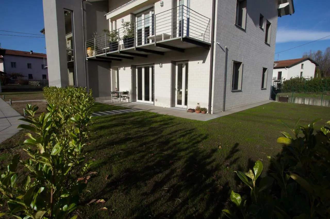 Boutique Apartment - La Dolce Vita Reno Di Leggiuno 0*,  Italy
