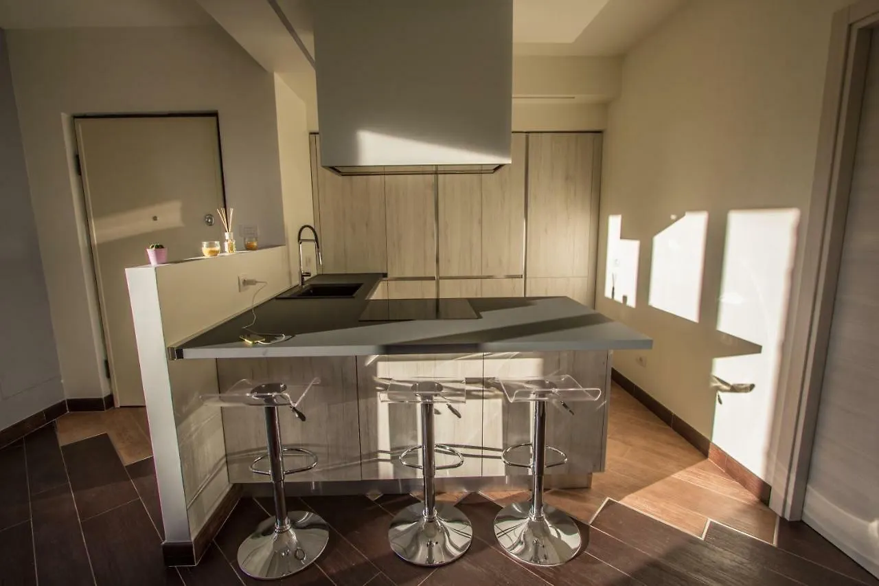 Boutique Apartment - La Dolce Vita Reno Di Leggiuno