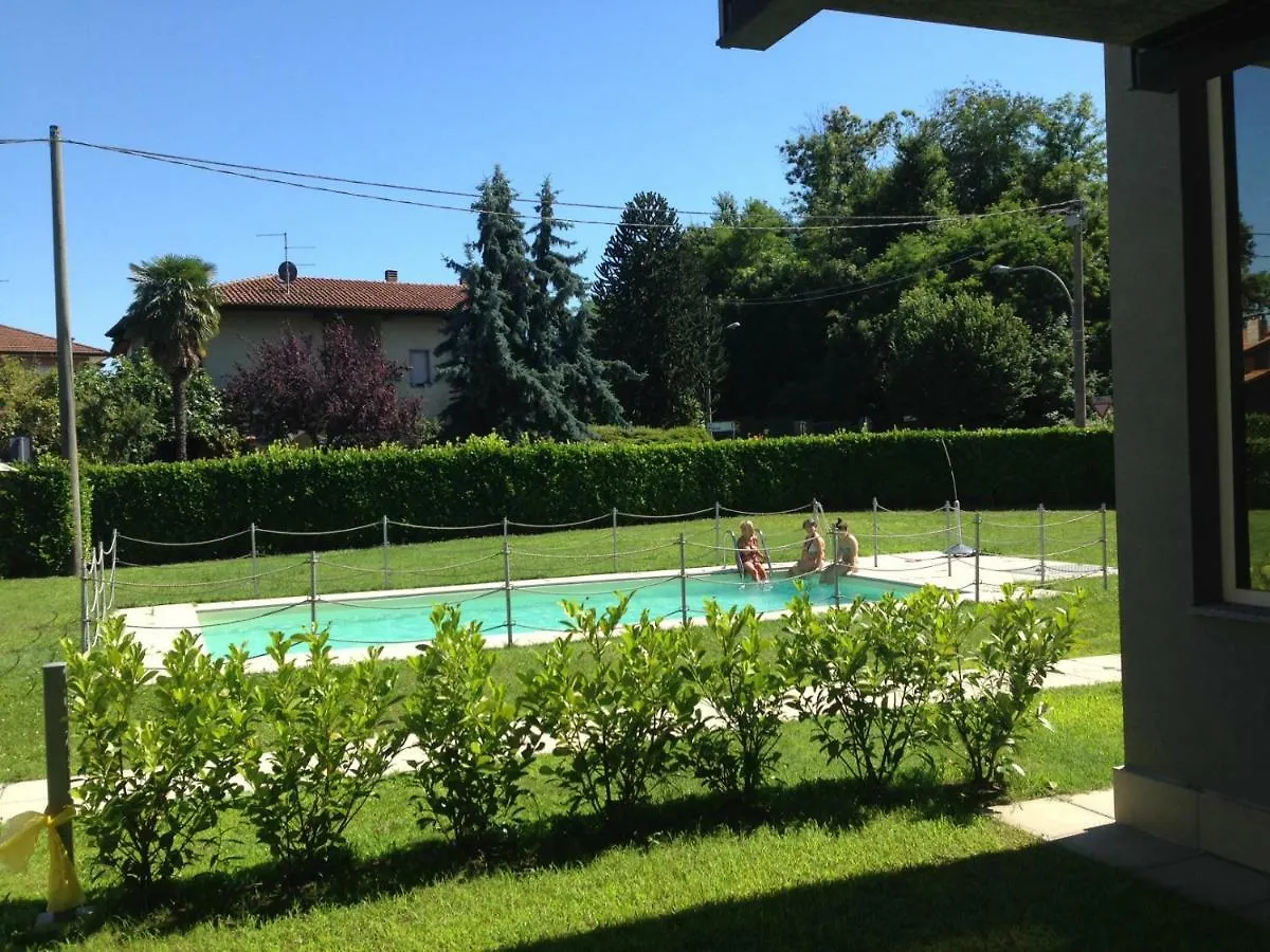 Boutique Apartment - La Dolce Vita Reno Di Leggiuno